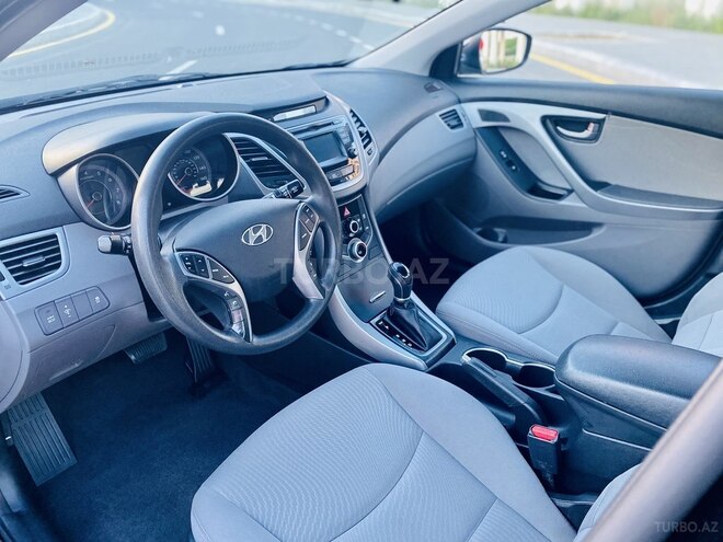 Hyundai Elantra 2015, 90,000 km - 1.8 l - Bakı