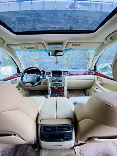 Lexus LX 570 2009, 125,000 km - 5.7 л - Bakı