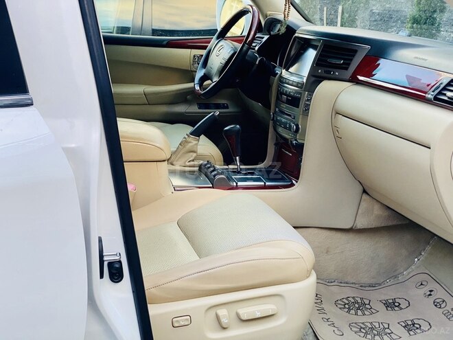 Lexus LX 570 2009, 125,000 km - 5.7 л - Bakı