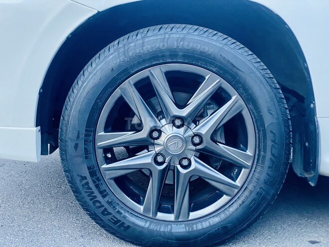 Lexus LX 570 2009, 125,000 km - 5.7 л - Bakı