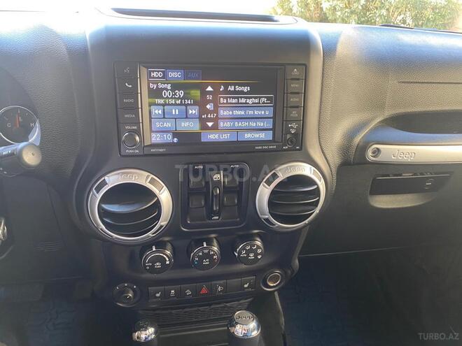 Jeep Wrangler 2015, 69,000 km - 3.6 l - Bakı