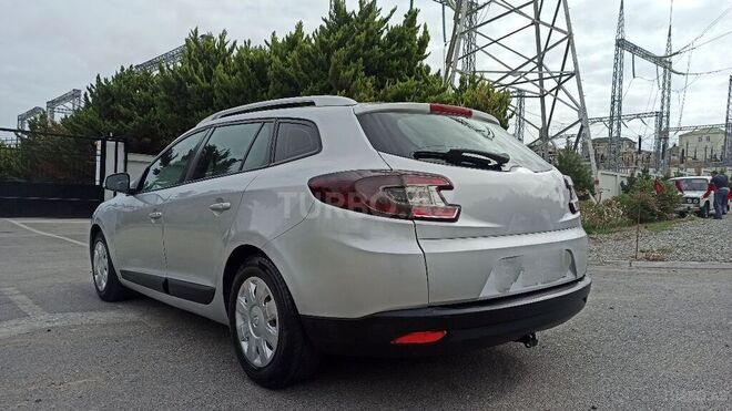 Renault Megane 2010, 299,000 km - 1.5 l - Bakı