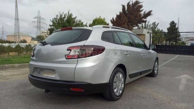Renault Megane 2010, 299,000 km - 1.5 l - Bakı
