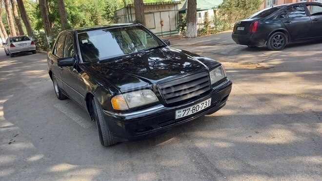 Mercedes C 230 1999, 200,000 km - 2.3 l - Sumqayıt