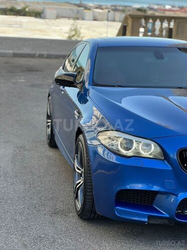 BMW M5 2012, 110,000 km - 4.4 l - Bakı