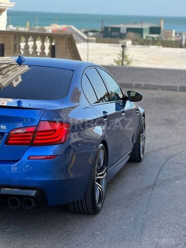 BMW M5 2012, 110,000 km - 4.4 l - Bakı