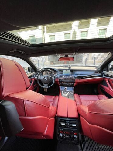 BMW M5 2012, 110,000 km - 4.4 l - Bakı
