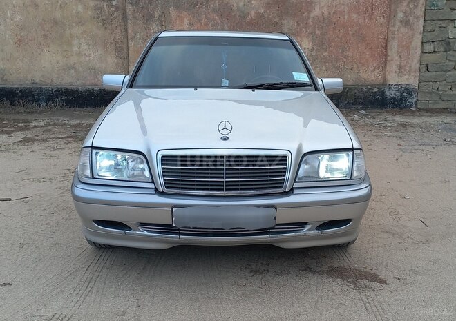 Mercedes C 240 1998, 300,000 km - 2.4 l - Bakı