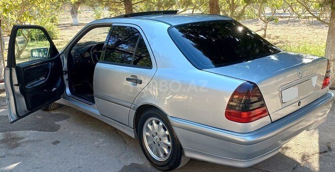 Mercedes C 240 1998, 300,000 km - 2.4 l - Bakı