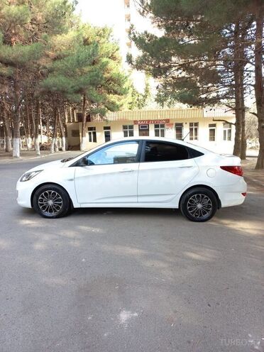 Hyundai Accent 2014, 144,000 km - 1.4 l - Bakı