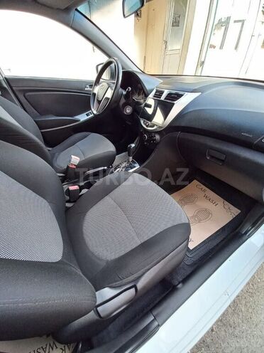 Hyundai Accent 2014, 144,000 km - 1.4 l - Bakı