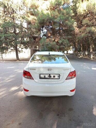 Hyundai Accent 2014, 144,000 km - 1.4 l - Bakı
