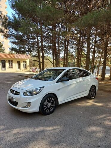 Hyundai Accent 2014, 144,000 km - 1.4 l - Bakı