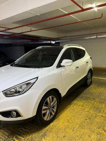 Hyundai ix35 2014, 88,000 km - 2.4 l - Bakı