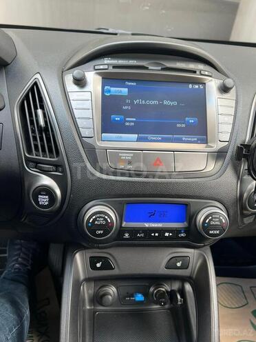 Hyundai ix35 2014, 88,000 km - 2.4 l - Bakı