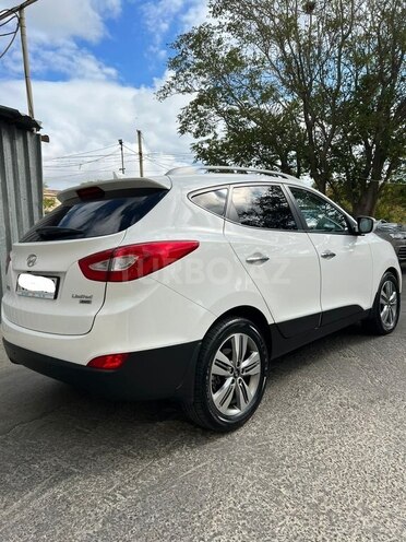 Hyundai ix35 2014, 88,000 km - 2.4 l - Bakı
