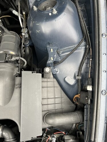 BMW 525 2002, 253,000 km - 2.5 l - Bakı