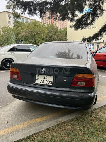 BMW 525 2002, 253,000 km - 2.5 l - Bakı