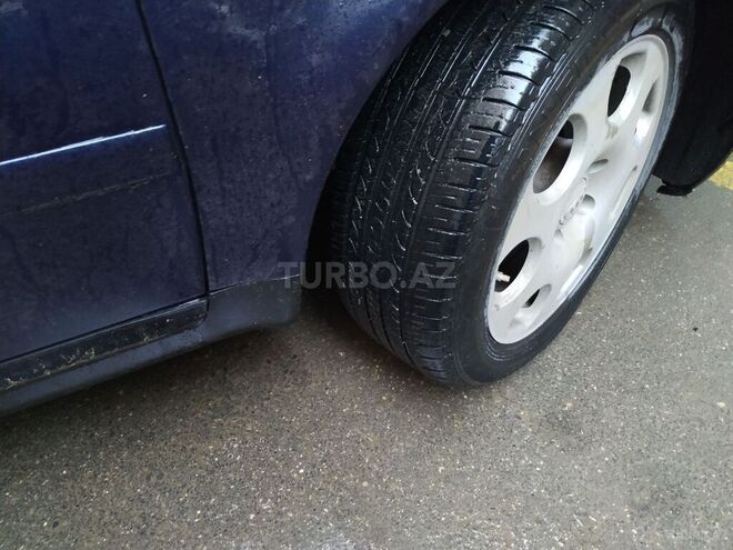 Audi A6 2002, 329,350 km - 2.4 л - Xırdalan