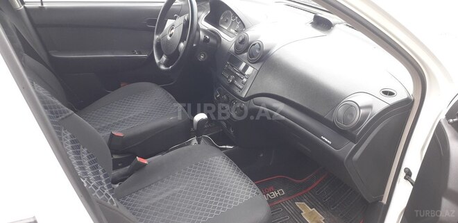 Chevrolet Aveo 2010, 250,000 km - 1.4 л - Bakı
