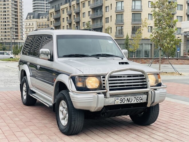 Mitsubishi Pajero 1995, 364,880 km - 2.8 l - Bakı