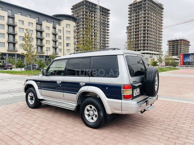 Mitsubishi Pajero 1995, 364,880 km - 2.8 l - Bakı