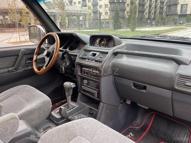 Mitsubishi Pajero 1995, 364,880 km - 2.8 l - Bakı