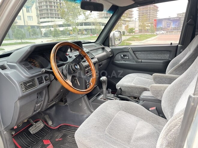 Mitsubishi Pajero 1995, 364,880 km - 2.8 l - Bakı