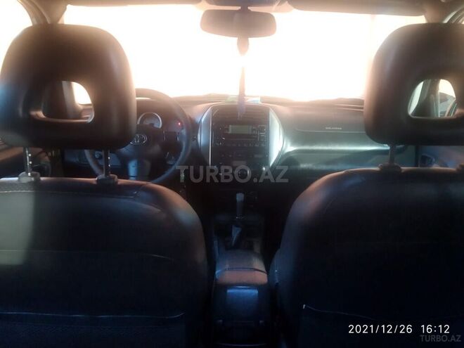 Toyota RAV4 2004, 315,000 km - 2.0 l - Qazax