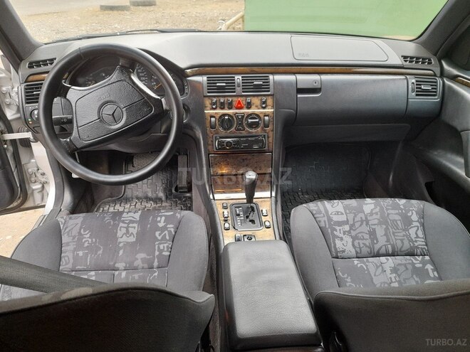 Mercedes C 240 1998, 452,777 km - 2.4 л - Ağdam