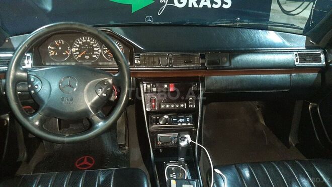Mercedes E 200 1991, 531,909 km - 2.0 l - Bakı