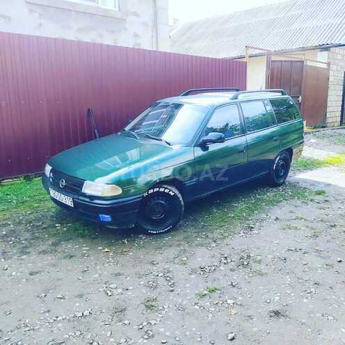 Opel Astra 1997, 356,000 km - 1.6 л - Qusar