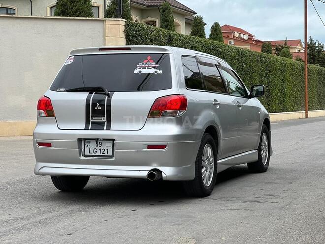 Mitsubishi Airtrek 2001, 299,000 km - 2.0 л - Bakı
