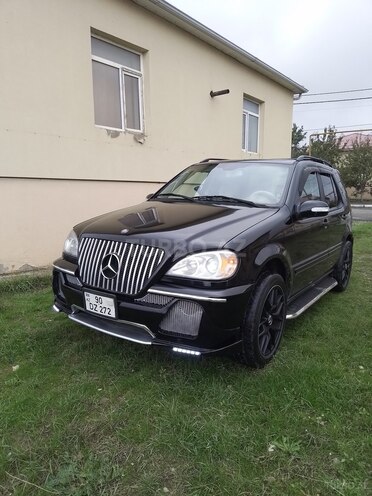 Mercedes ML 320 2002, 230,000 km - 3.2 l - Quba
