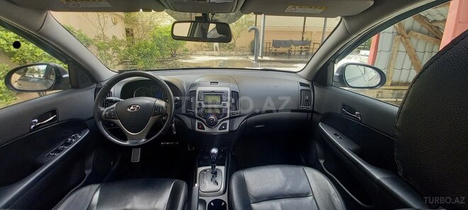 Hyundai i30 2009, 330,000 km - 1.6 l - Bakı