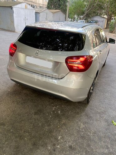 Mercedes A 180 2015, 48,000 km - 1.6 l - Bakı