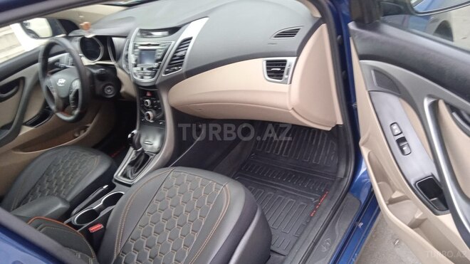 Hyundai Elantra 2014, 131,000 km - 1.8 l - Bakı