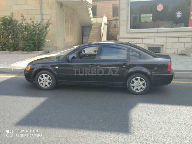 Volkswagen Passat 1999, 299,000 km - 1.8 л - Bakı