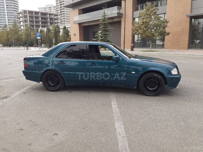 Mercedes C 240 1999, 285,635 km - 2.4 l - Bakı