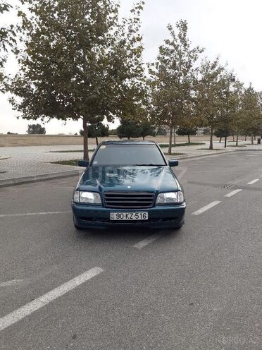 Mercedes C 240 1999, 285,635 km - 2.4 l - Bakı