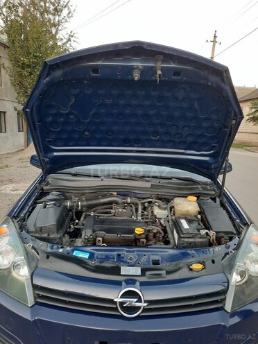Opel Astra 2005, 209,000 km - 1.4 l - Qazax