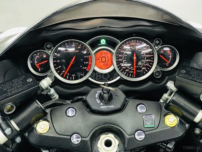 Suzuki GSX 1300 R Hayabusa 2015, 1,500 km - 0.0 l - Bakı
