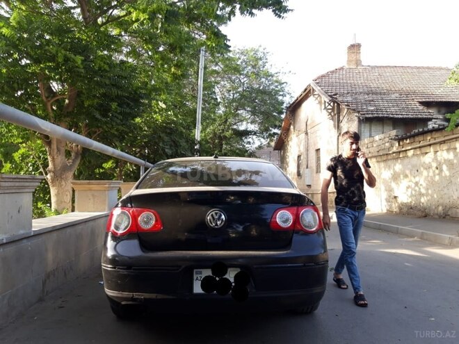 Volkswagen Passat 2006, 240,000 km - 2.0 l - Bakı