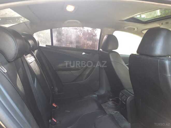 Volkswagen Passat 2006, 240,000 km - 2.0 l - Bakı