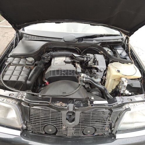 Mercedes C 220 1995, 312,421 km - 2.2 l - Bakı
