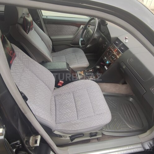 Mercedes C 220 1995, 312,421 km - 2.2 l - Bakı