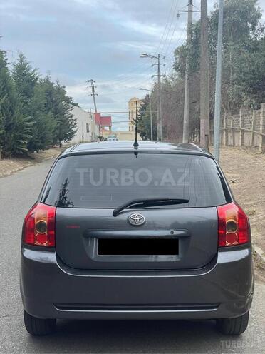 Toyota Corolla 2005, 200,000 km - 1.4 l - Bakı