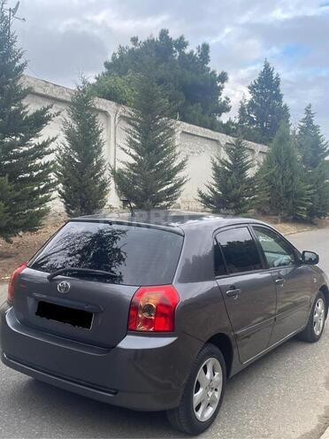 Toyota Corolla 2005, 200,000 km - 1.4 l - Bakı