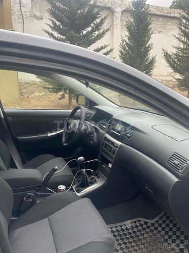 Toyota Corolla 2005, 200,000 km - 1.4 l - Bakı