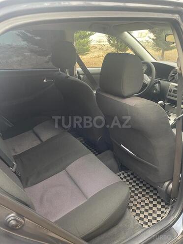 Toyota Corolla 2005, 200,000 km - 1.4 l - Bakı